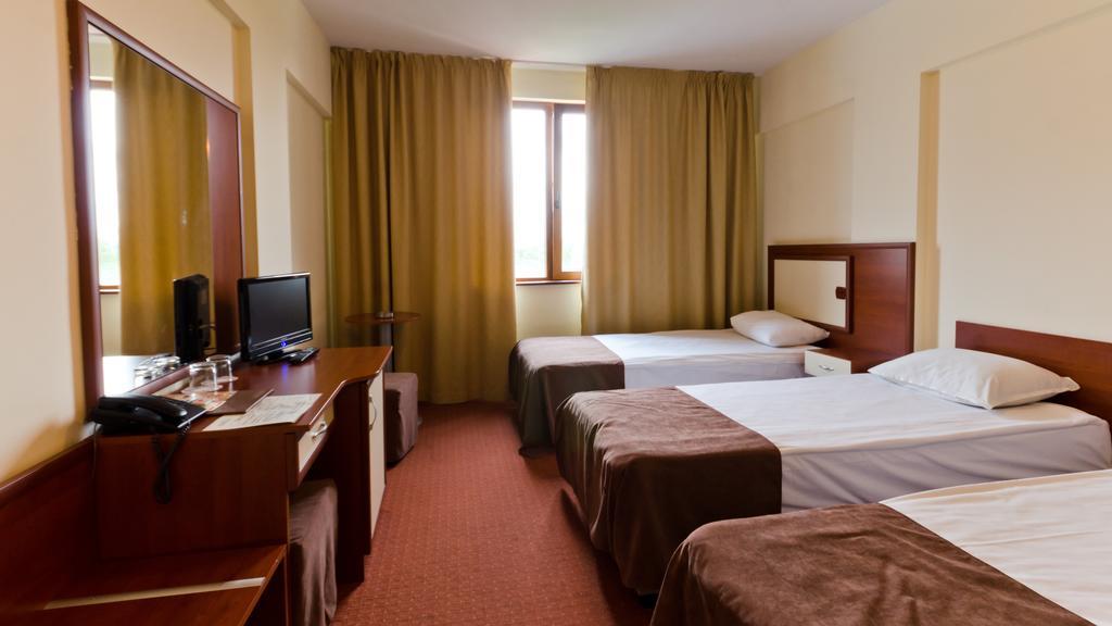 Nadejda Hotel صوفيا المظهر الخارجي الصورة